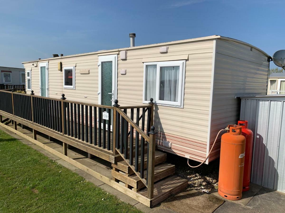 Chapel Caravans S191 Hotell Chapel Saint Leonards Exteriör bild