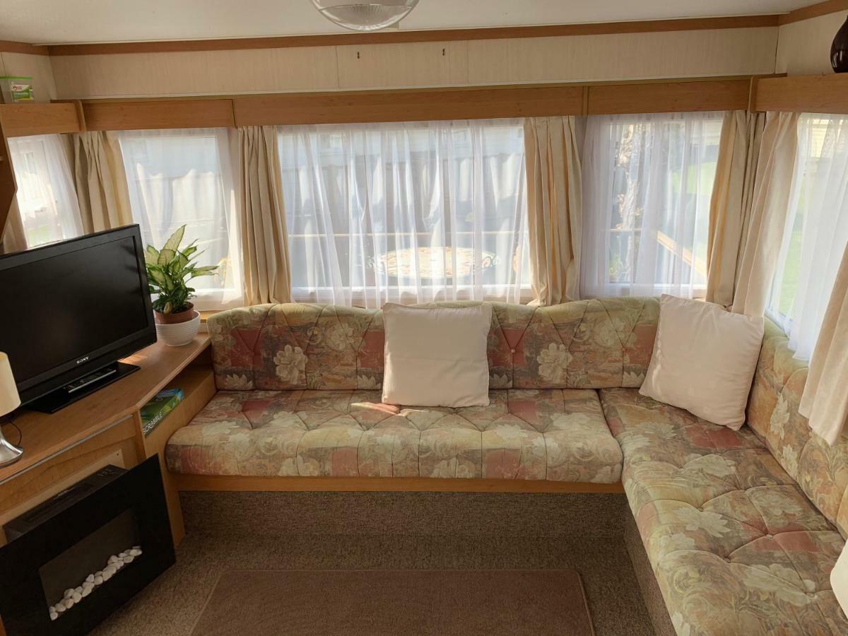 Chapel Caravans S191 Hotell Chapel Saint Leonards Exteriör bild