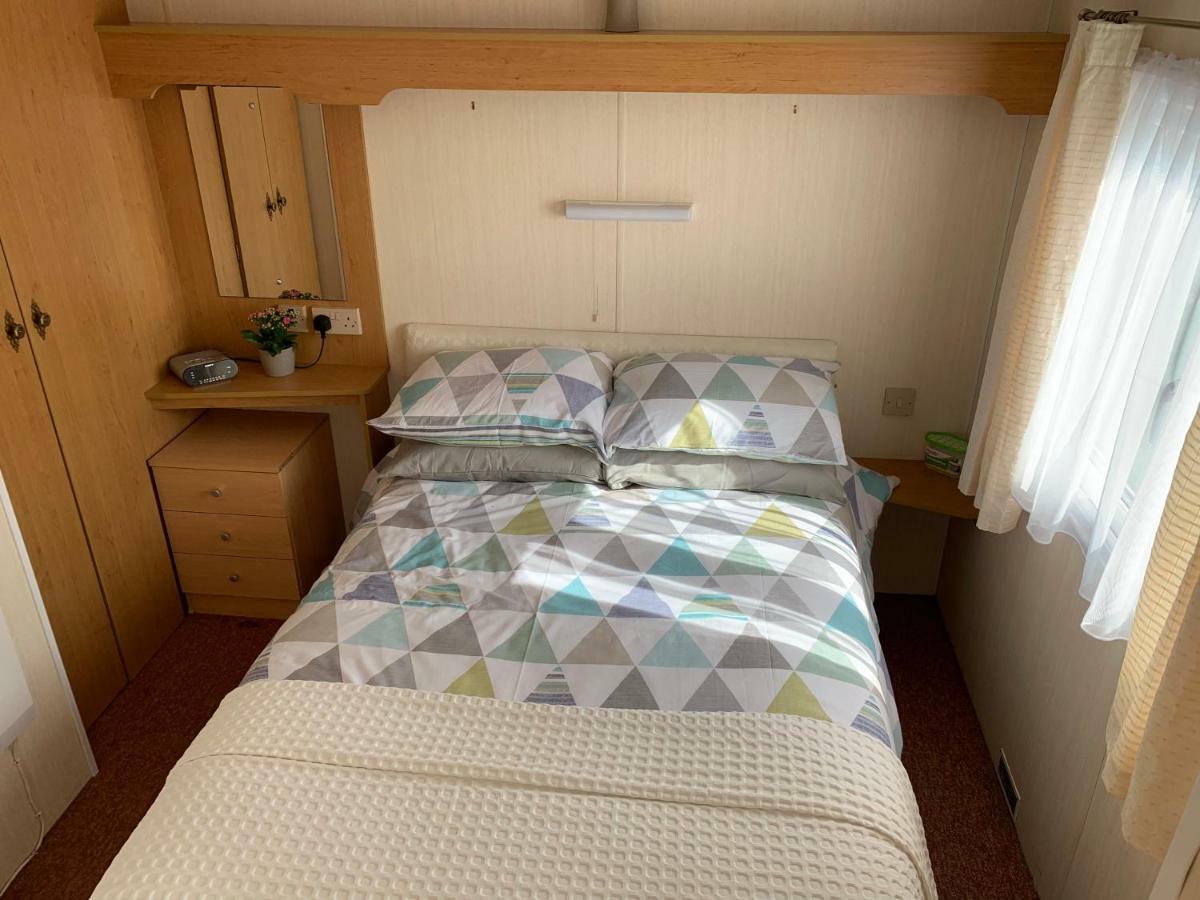 Chapel Caravans S191 Hotell Chapel Saint Leonards Exteriör bild
