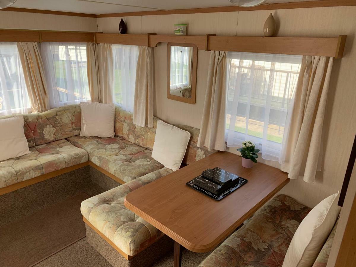 Chapel Caravans S191 Hotell Chapel Saint Leonards Exteriör bild